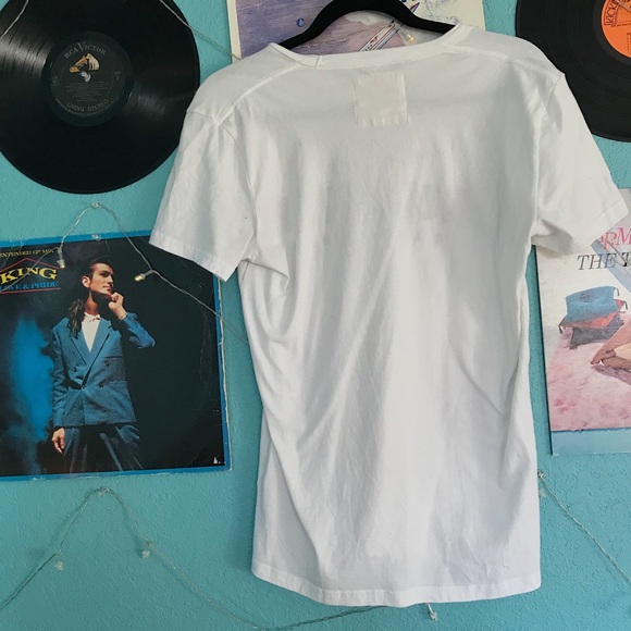 A “guys” extra small, Hollister graphic t-shirt. - Picture 4 of 4